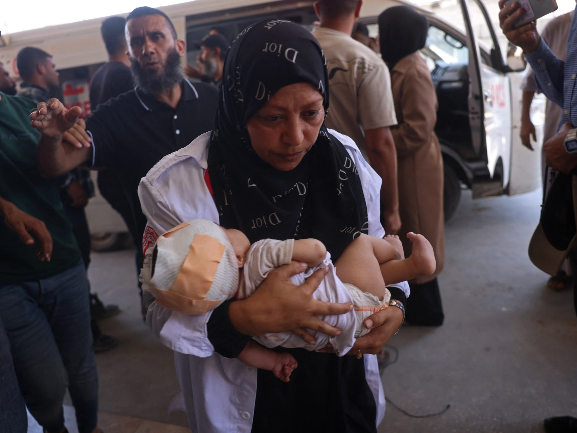 Four Palestinians killed by Israeli forces in Gaza amid ongoing tent attacks
