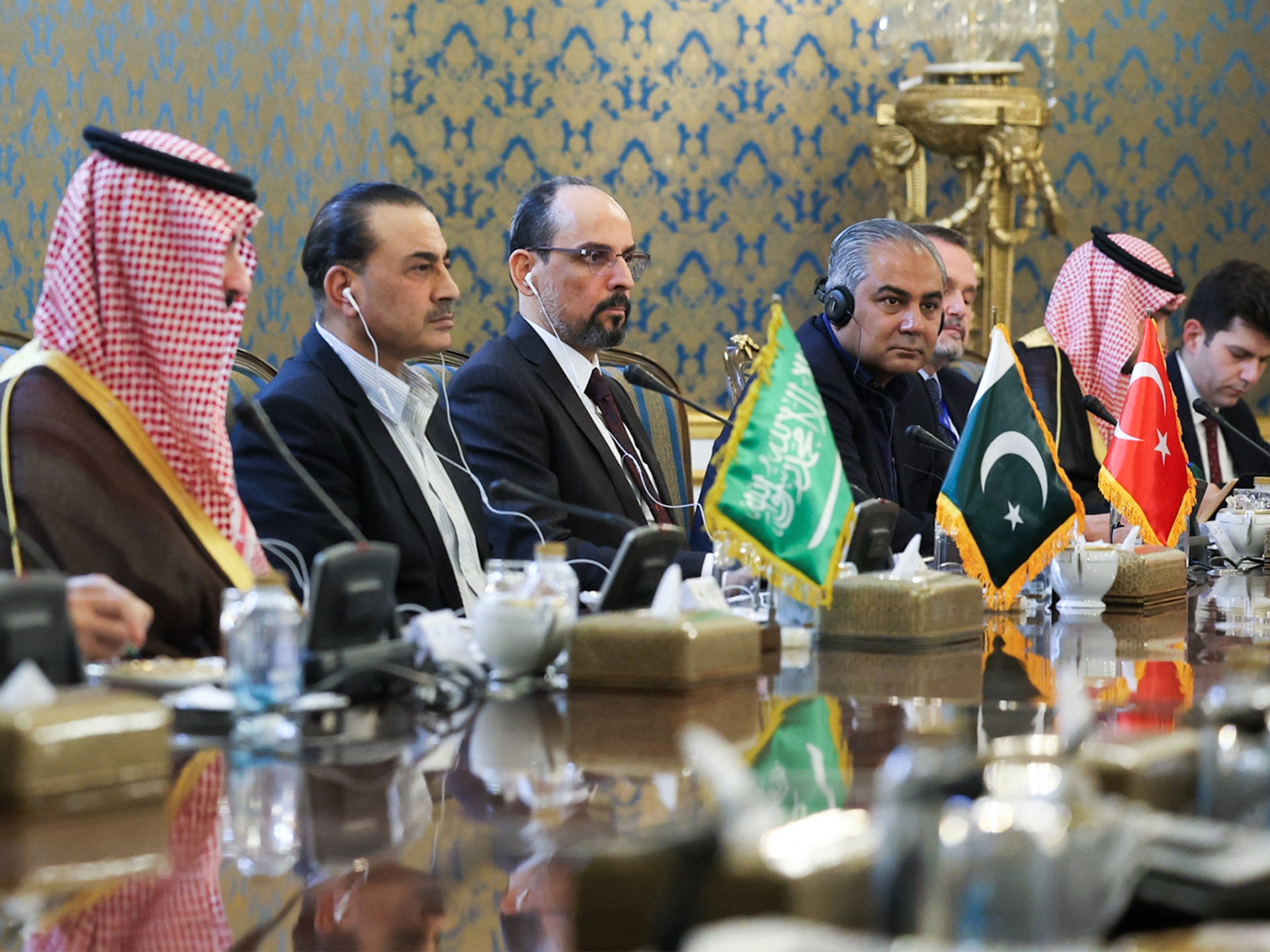 Iranian officials meet with US and Yemeni representatives in Tehran