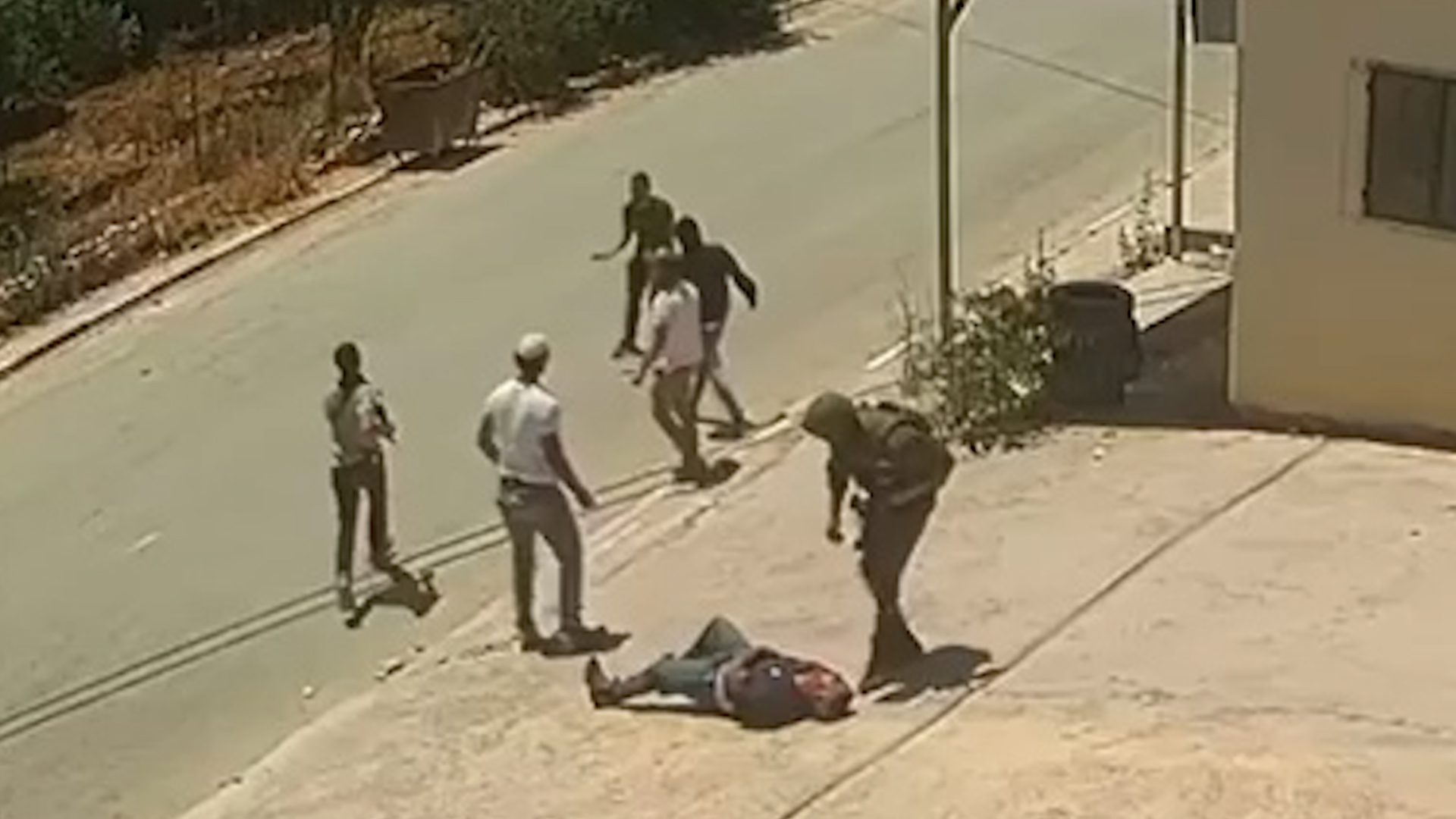 Israeli soldier and settlers involved in violent assault on Palestinian pair