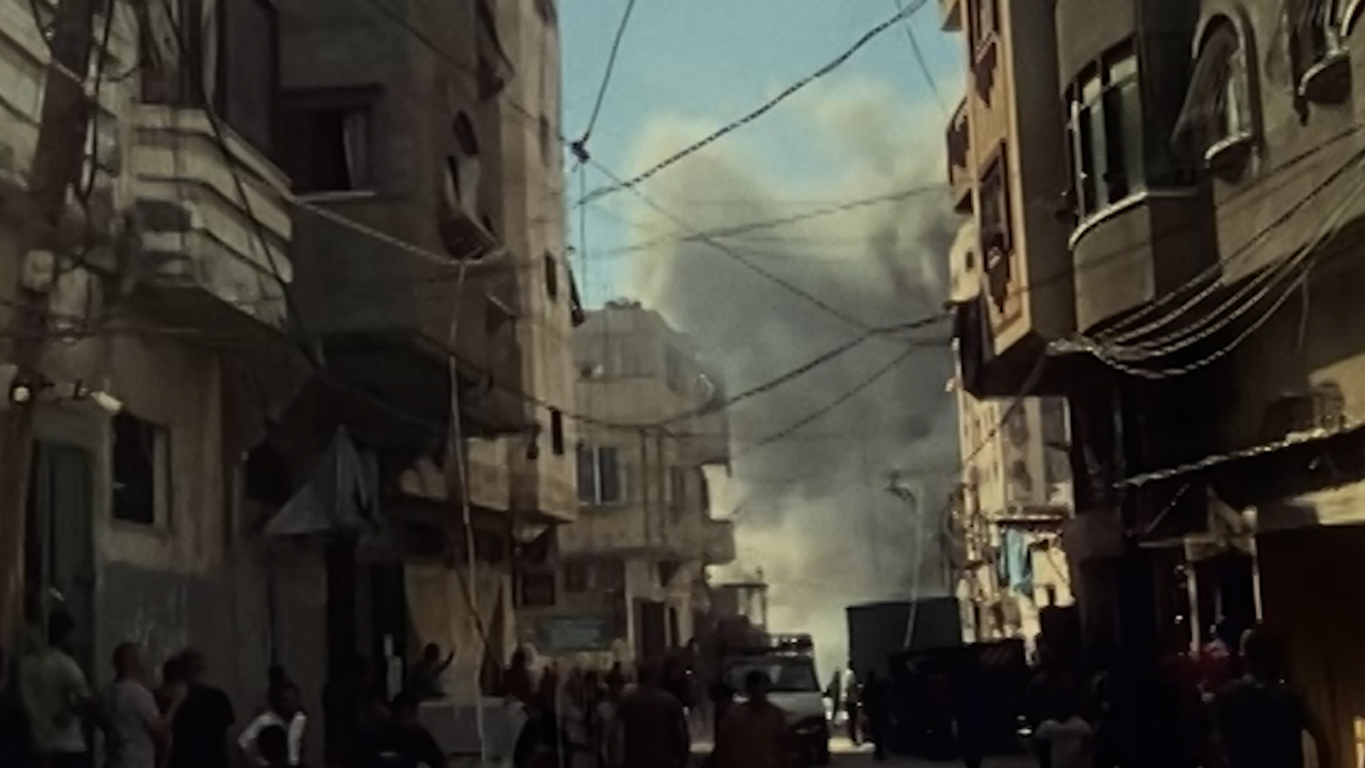 Israels Raid on Gaza Refugee Camp Leaves 274 Dead