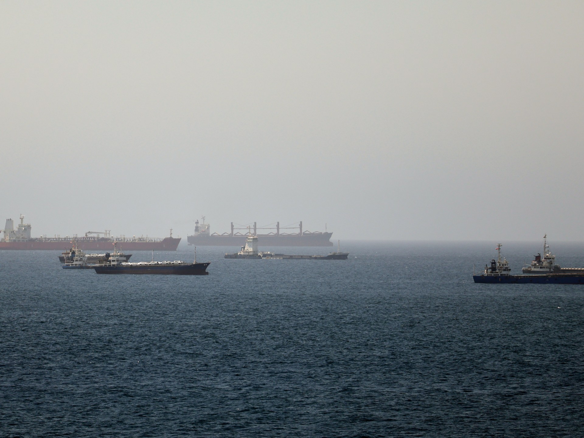 Oil Prices Rise Following Attack on Evacuation Plan in Strait of Hormuz