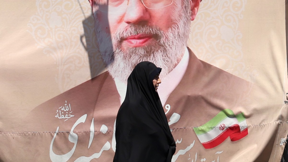 Tehran issues warning to the US as new 14-point plan takes effect
