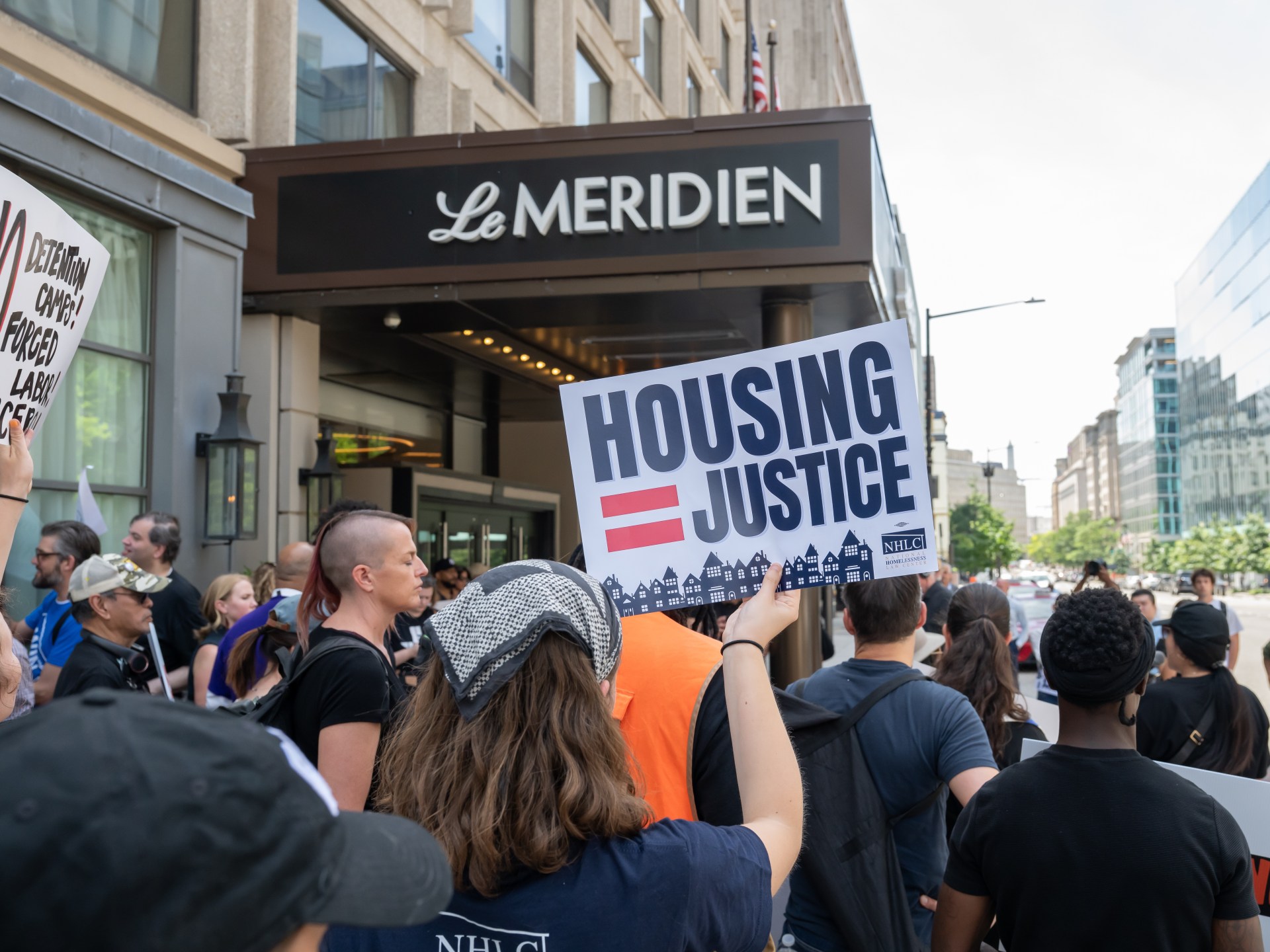 Western Housing Crisis Spirals into Affordability Crisis Nationwide